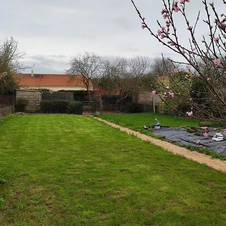 Agreable Maison De Bourg *