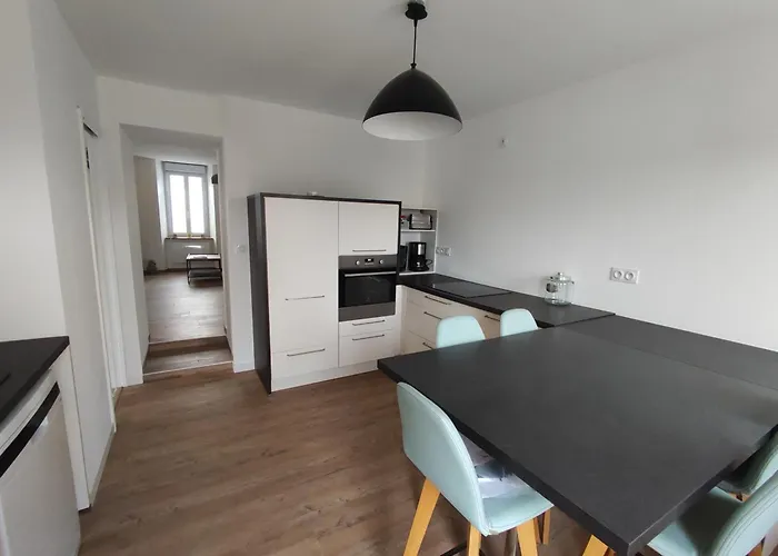 Agreable Maison De Bourg بيت للعطل Sevremoine